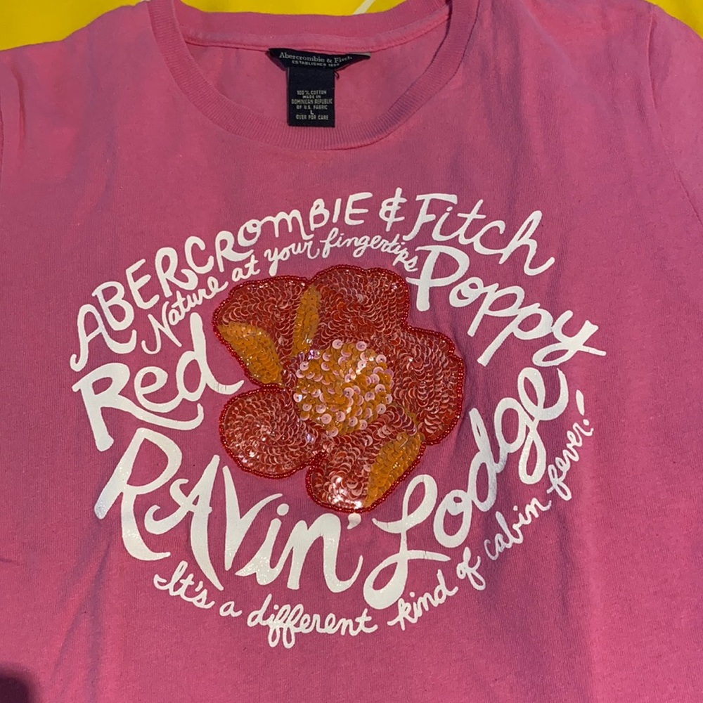 Abercrombie tshirt